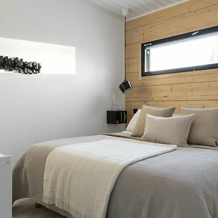 Vuonelo Iso-syoete Шале Пудасъярви