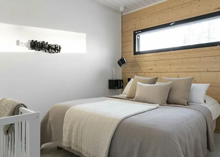 Vuonelo Iso-syoete شاليه بوداسجارفي